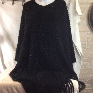 Woman’s osfa CHANCES R Black & Sequin Poncho